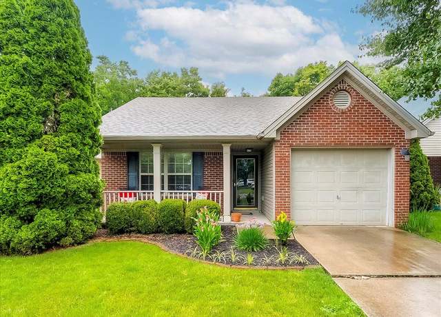 Property at 992 Winding Oak Trl, Lexington, KY 40511, 3 beds, 2 baths