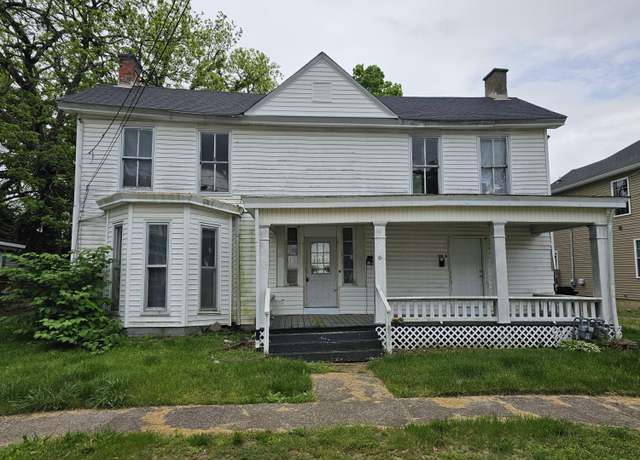 Property at 108 West Hickman St, Winchester, KY 40391, 4 beds, 2 baths