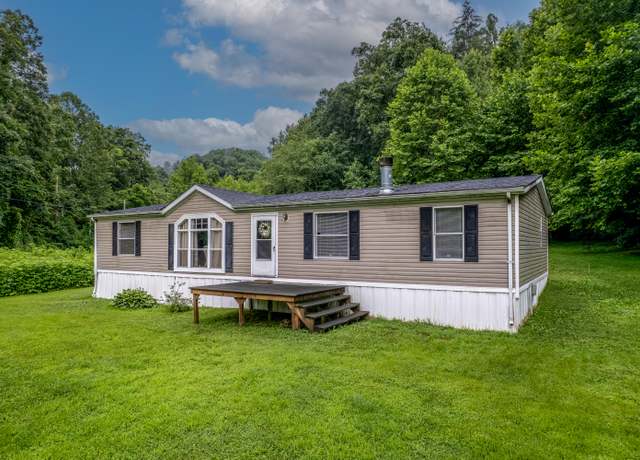 Property at 4840 Kentucky 1812, Campton, KY 41301, 3 beds, 2 baths
