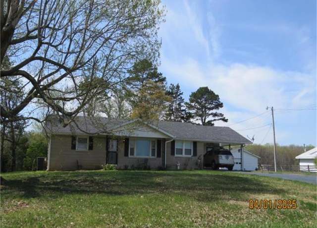 Property at 177 Highway 2393, Monticello, KY 42633, 3 beds, 1.5 baths