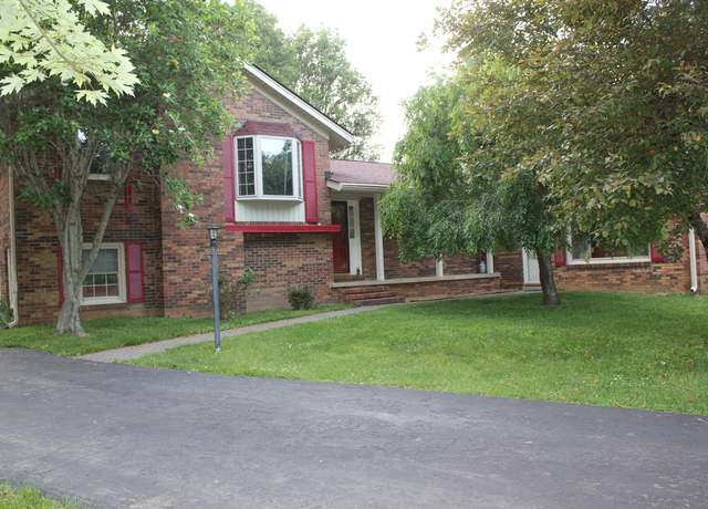 Property at 18 Ryswick Ln, Frankfort, KY 40601, 4 beds, 3 baths