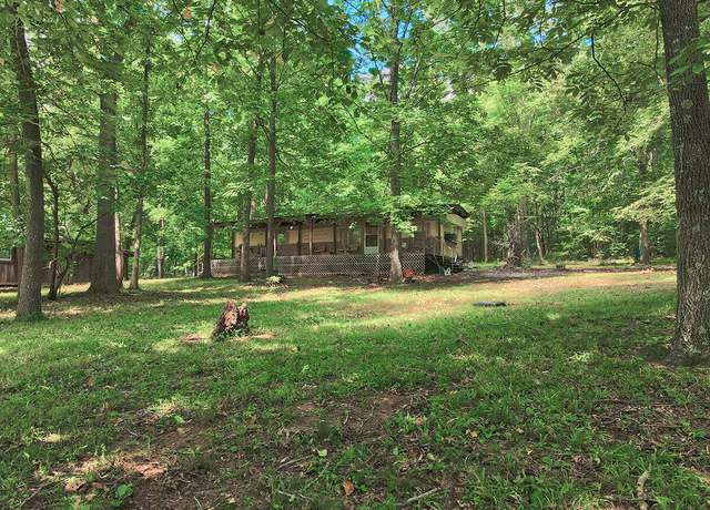 Property at 956 Furnace Mountain Rd, Monticello, KY 42633, 2 beds, 1 bath