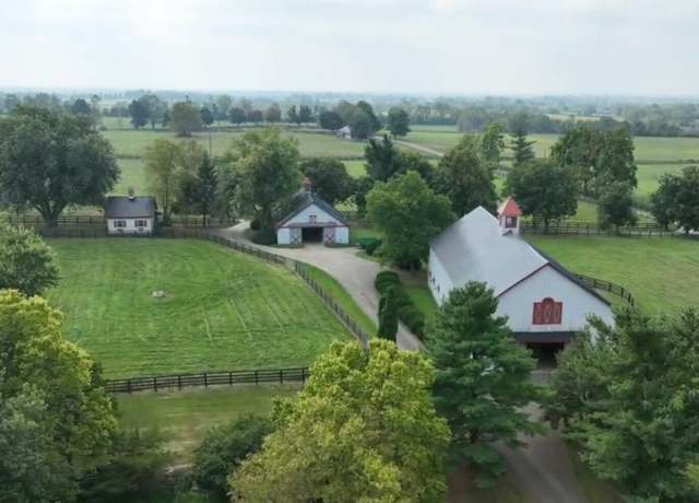 Property at 710 Jackstown Rd, Paris, KY 40361, 3 beds, 2.5 baths