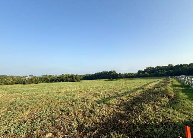 Property at 135 Hyde Park Ln, Georgetown, KY 40324
