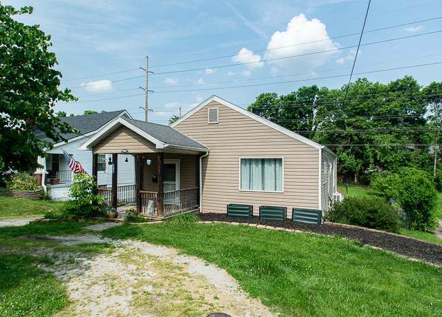 Property at 121 Meredith Ave, Frankfort, KY 40601, 2 beds, 2 baths