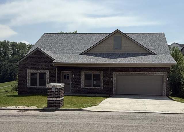 Property at 253 West Saddlebrook Dr, Somerset, KY 42503, 3 beds, 2 baths