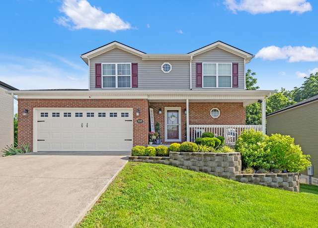 Property at 737 Amanda Ct, Richmond, KY 40475, 3 beds, 3.5 baths