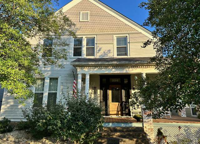 Property at 356 Boone Ave, Winchester, KY 40391, 4 beds, 3 baths