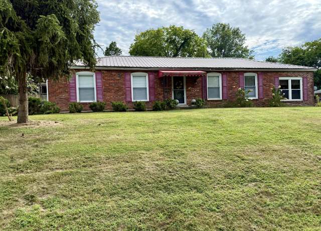 Property at 1201 Pradero Dr, Frankfort, KY 40601, 3 beds, 2 baths