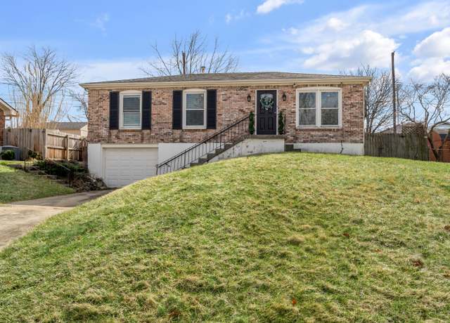 Property at 281 Kenlock Dr, Lexington, KY 40517, 3 beds, 1.5 baths