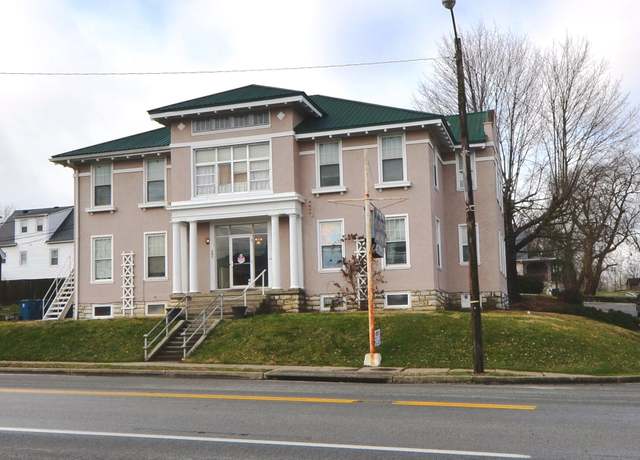 Property at 202 South College St, Harrodsburg, KY 40330, 20 beds, 8 baths