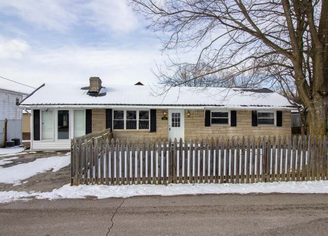 Property at 104 Deblyn Ct, Mt Sterling, KY 40353, 3 beds, 2.5 baths
