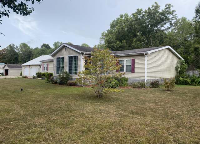 Property at 87 Pilot Dr, Williamsburg, KY 40769, 4 beds, 3 baths