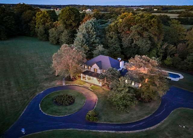 Property at 726 Antioch Rd, Shelbyville, KY 40065, 3 beds, 4.5 baths
