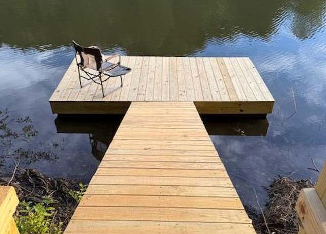 Property at 77 Grayson Ln, London, KY 40741, 3 beds, 2 baths