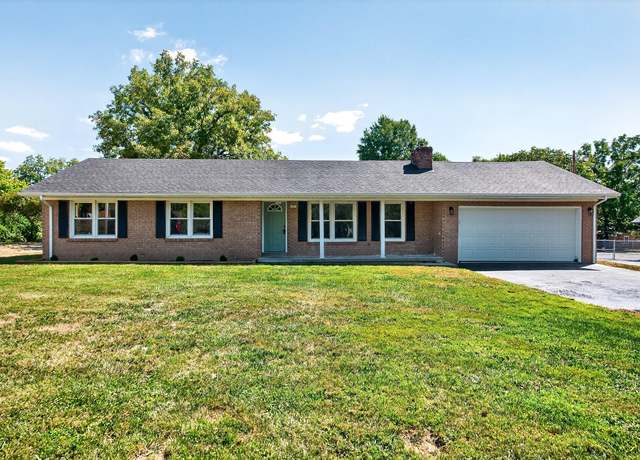 Property at 702 N Powell Ave, Berea, KY 40403, 3 beds, 2 baths