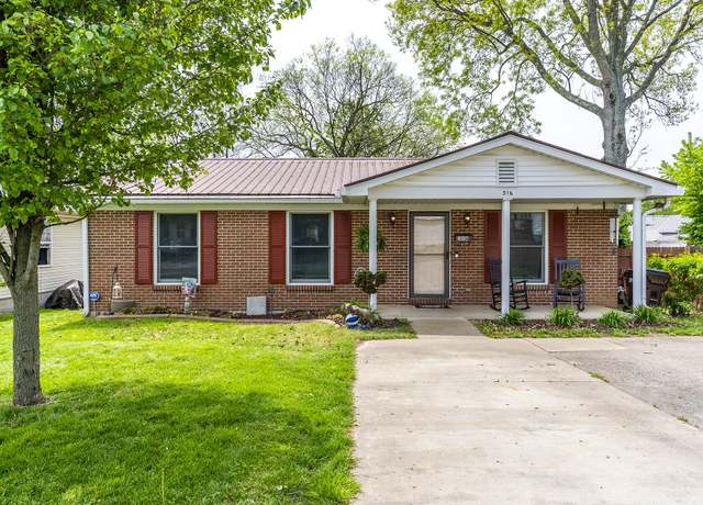 Property at 316 West Chestnut St, Nicholasville, KY 40356, 3 beds, 2 baths