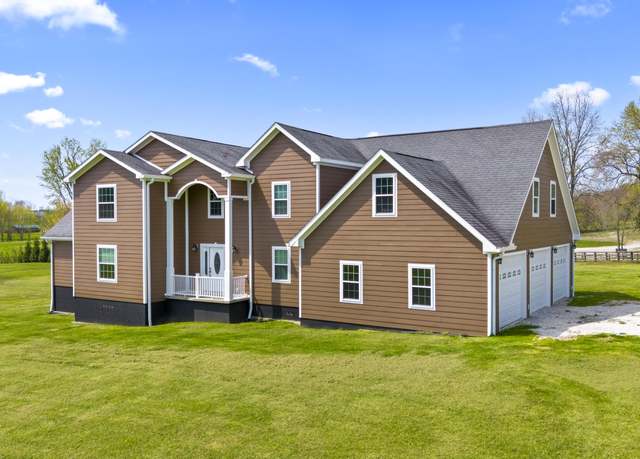 Property at 101 Shawnee Dr, Morehead, KY 40351, 5 beds, 3 baths