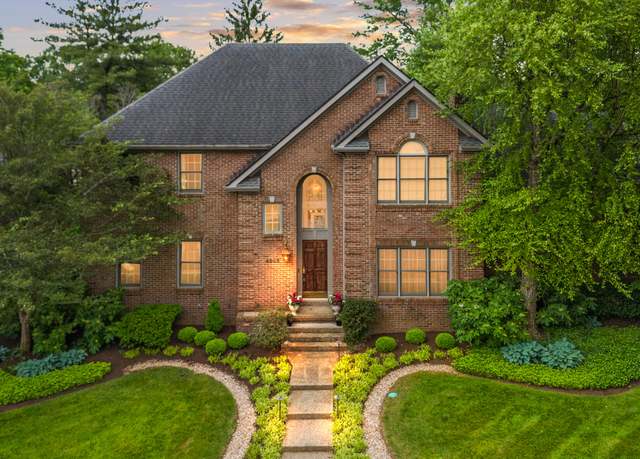 Property at 4942 Hartland Pkwy, Lexington, KY 40515, 5 beds, 3.5 baths