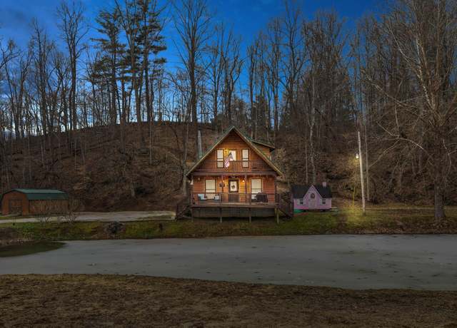 Property at 165 Service Rd, Campton, KY 41301, 2 beds, 2 baths