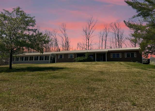 Property at 30 Dusty Rd, Morehead, KY 40351, 4 beds, 3 baths