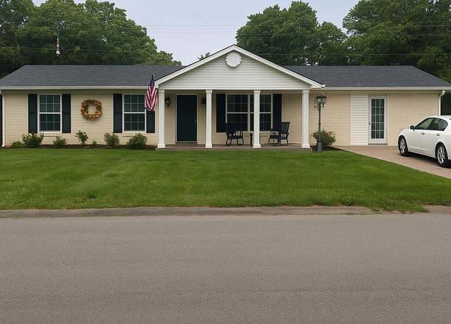Property at 400 Verna Dr, Winchester, KY 40391, 5 beds, 3 baths