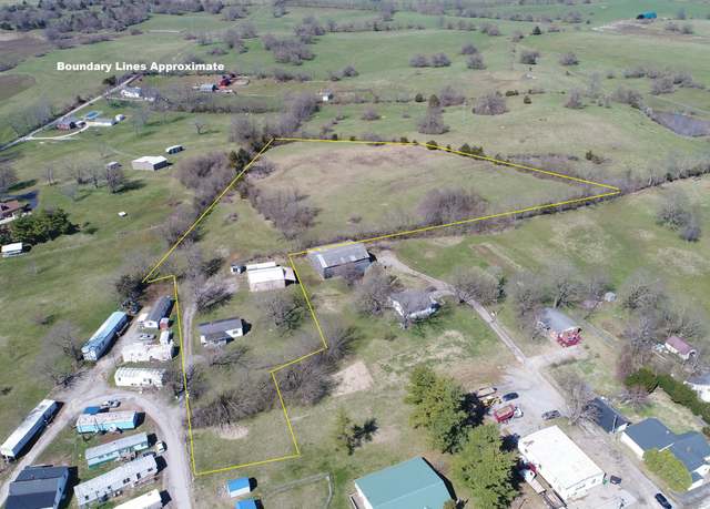 Property at 125 Anderson Ct, Harrodsburg, KY 40330, 2 beds, 1 bath