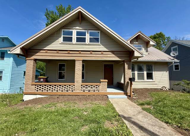 Property at 204 Cotter Ave, Somerset, KY 42501, 4 beds, 2 baths