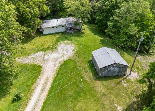 Property at 1320 Lower Licking Rd, Morehead, KY 40351, 3 beds, 1.5 baths