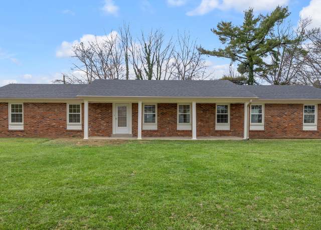 Property at 1303 Chinook Trl, Frankfort, KY 40601, 3 beds, 2 baths