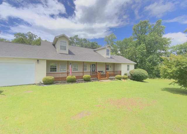 Property at 251 A Duncan Rd, Strunk, KY 42649, 5 beds, 2 baths