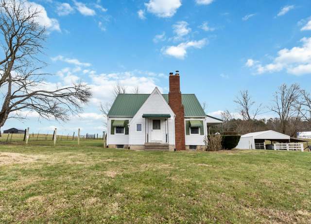 Property at 7418 Ky-490, East Bernstadt, KY 40729, 4 beds, 2 baths