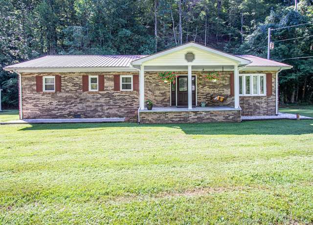 Property at 497 Hooker Rd, Manchester, KY 40962, 3 beds, 2 baths