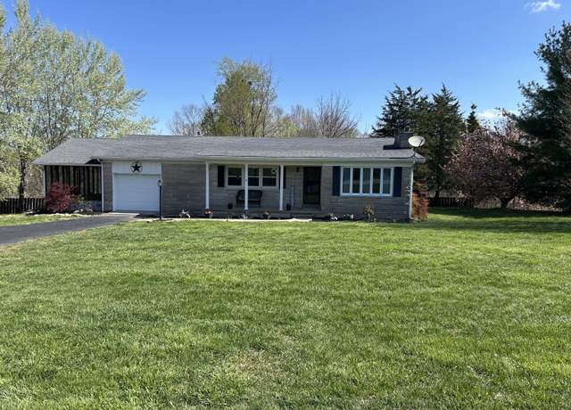 Property at 9380 Russell Springs Rd, Russell Springs, KY 42642, 3 beds, 1 bath