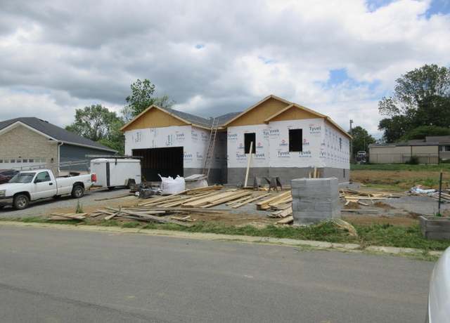 Property at 206 Jett Dr, Winchester, KY 40391, 3 beds, 2 baths