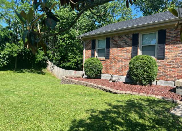 Property at 119 1/2 Liberty St, Nicholasville, KY 40356, 3 beds, 1 bath