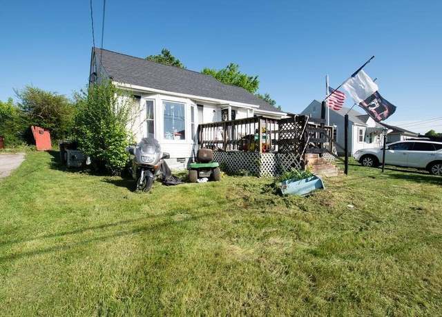 Property at 110 Hillcrest Ave, Lancaster, KY 40444, 3 beds, 1 bath