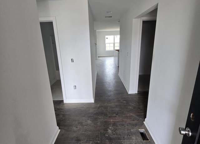 Property at 741 Yellowstone Trl, Richmond, KY 40475, 3 beds, 2 baths