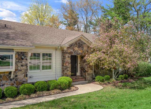 Property at 1649 Silver Pheasant Cir, Lexington, KY 40511, 2 beds, 2 baths