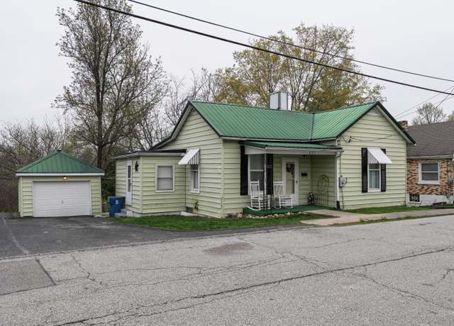 Property at 207 Cynthiana St, Williamstown, KY 41097, 2 beds, 1 bath