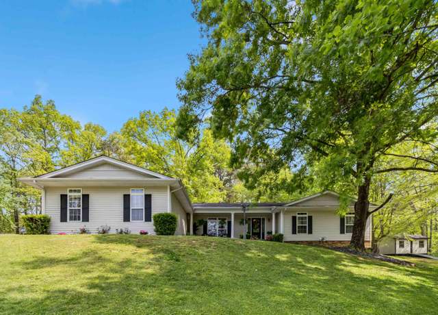 Property at 410 Combs Cir, London, KY 40744, 4 beds, 3.5 baths