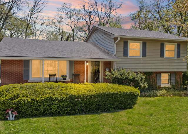 Property at 233 Aberdeen Dr, Lexington, KY 40517, 3 beds, 1.5 baths