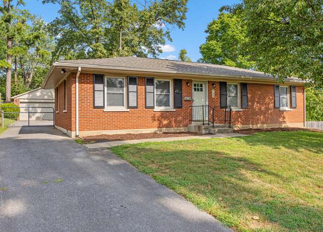 Property at 212 Aberdeen Dr, Lexington, KY 40517, 3 beds, 2 baths