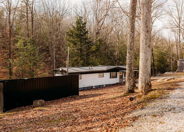Property at 209 Kimberly Rd, Wellington, KY 40387, 3 beds, 1 bath