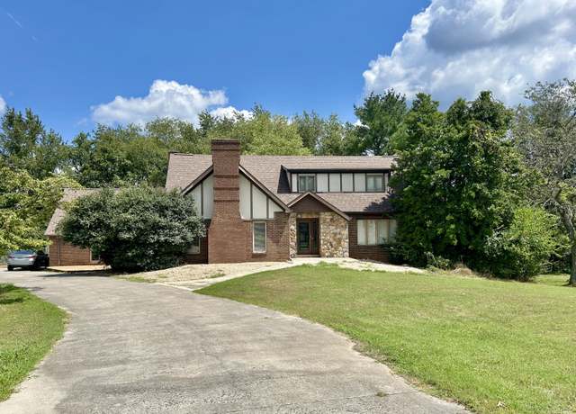 Property at 314 N Brookhaven Dr, Somerset, KY 42501, 4 beds, 3.5 baths
