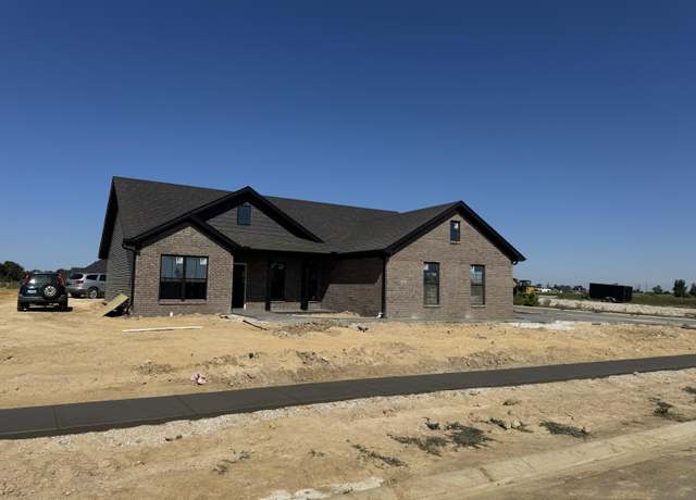 Property at 913 Seminole Trl, Richmond, KY 40475, 3 beds, 2 baths