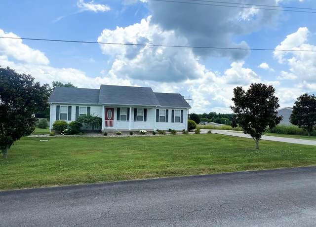 Property at 373 Lawless Ln, Jamestown, KY 42629, 3 beds, 2 baths