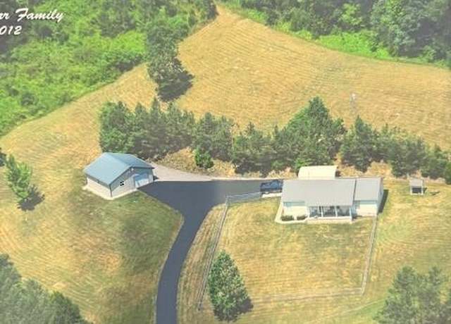 Property at 115 Dean Rd, Mckee, KY 40447, 3 beds, 2 baths