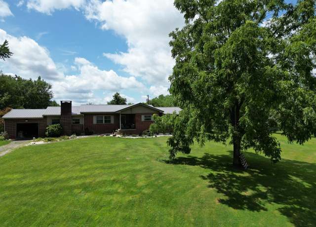Property at 106 Walnut Ln, Gray, KY 40734, 3 beds, 2 baths