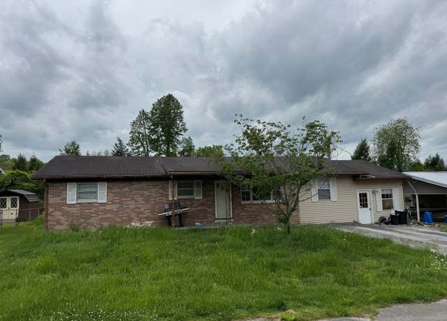 Property at 811 Hancock Ave, Corbin, KY 40701, 3 beds, 1.5 baths